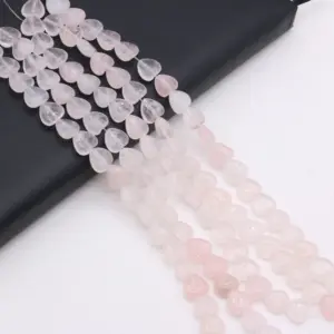 grânulos de quartzo rosa coração