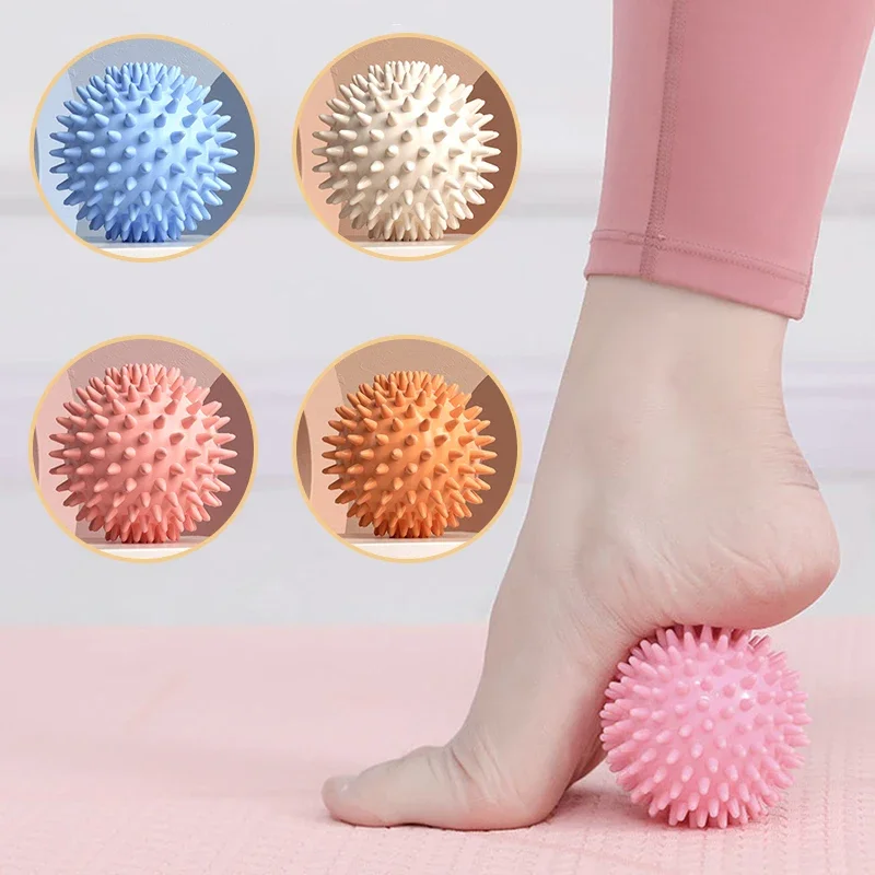Bola de Massagem Pontiaguda 7 cm para Mãos e Pés - Imagem 3