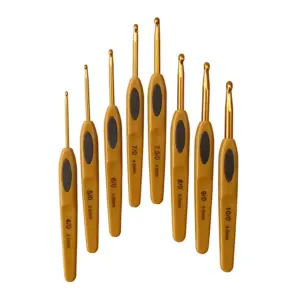 conjunto de agulhas de crochê artesanal
