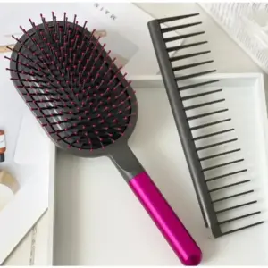escova de cabelo com almofada de ar