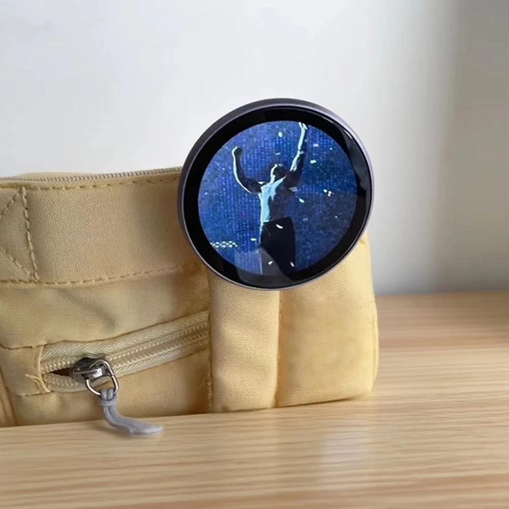 Crachá Eletrônico e-BADGE com Tela HD 1.70 polegadas Azul - Imagem 5