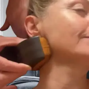 escova facial de contorno linfático