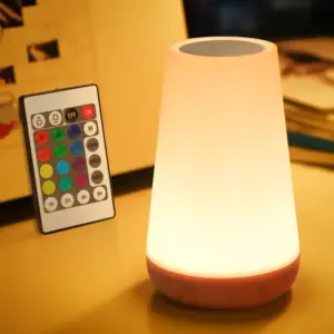 lâmpada de mesa led rgb