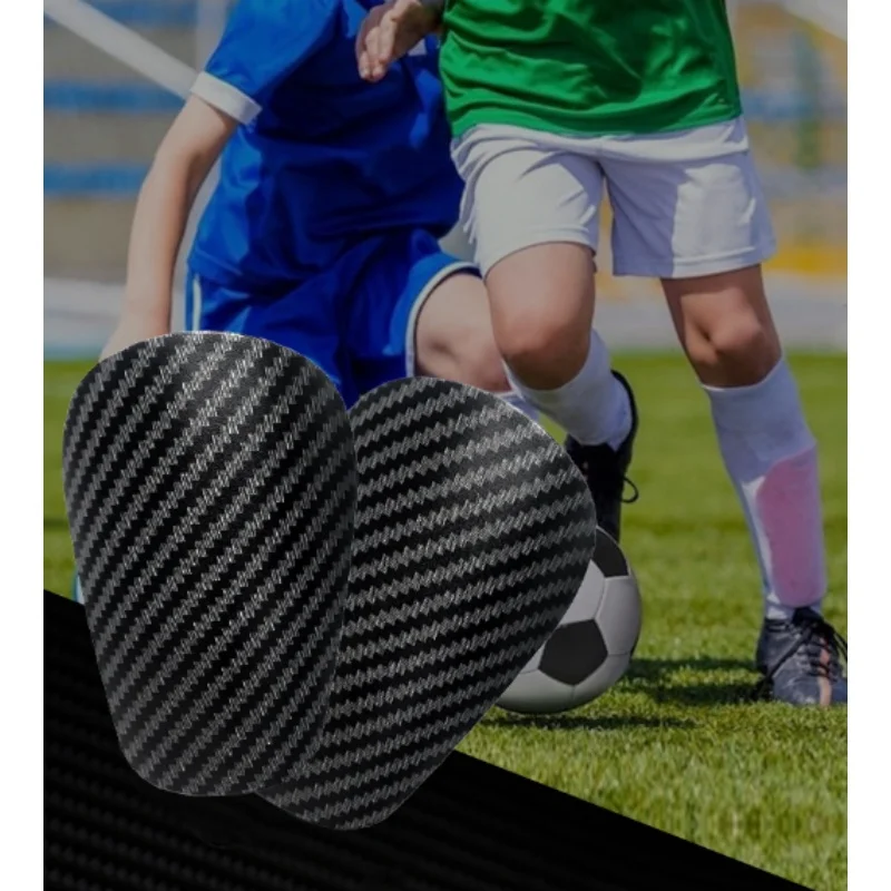 Caneleira Futebol Fibra Carbono MINI Ultraleve Treino M - Imagem 4