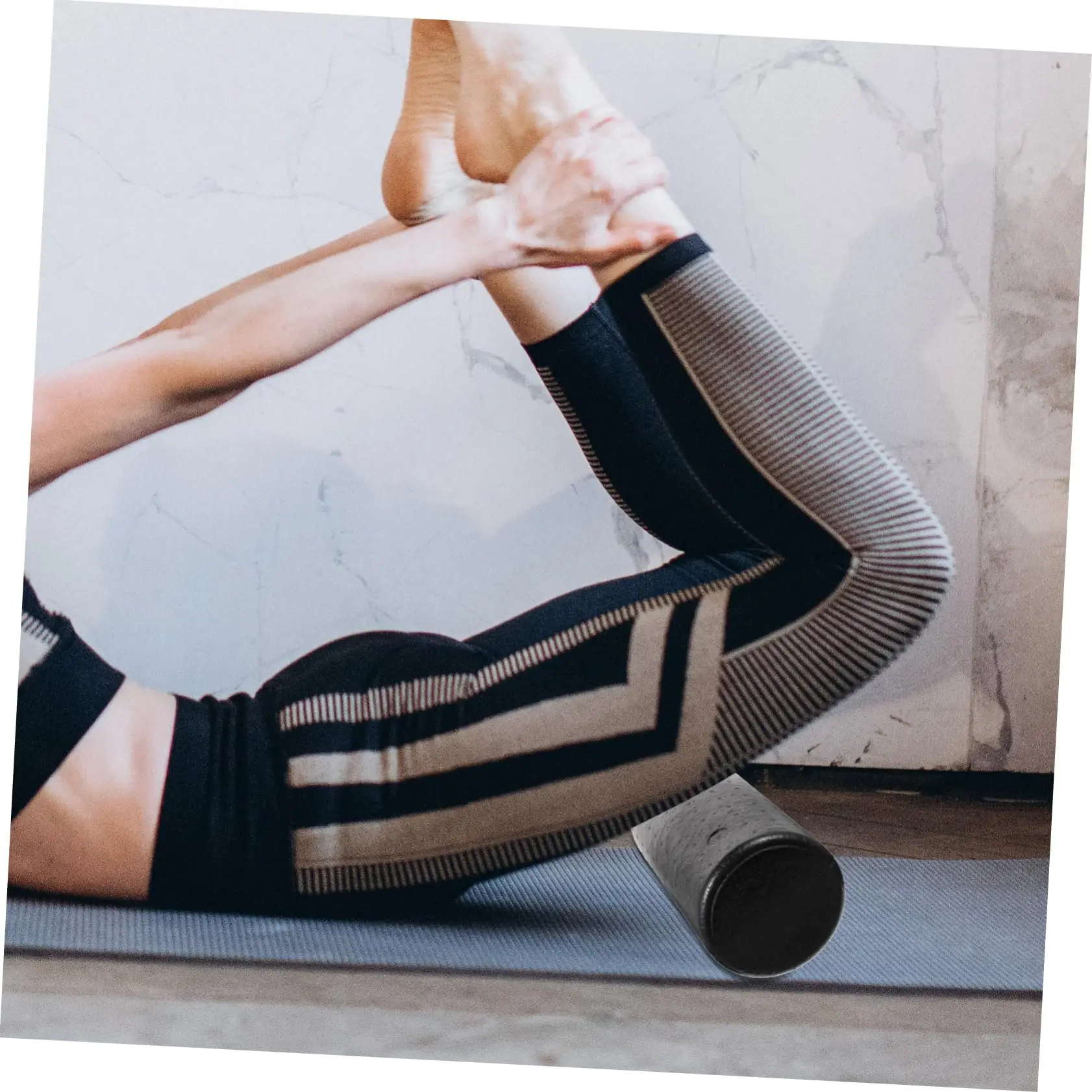 Rolo de Espuma EPP Yoga Pilates 45cm Bege - Imagem 6