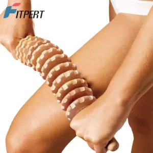 rolo massageador curvo de madeira