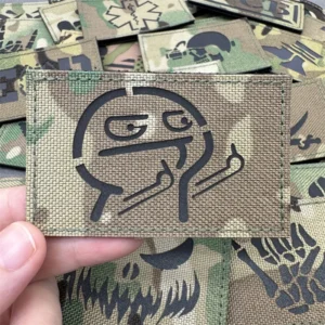 emblema tático multicam ir