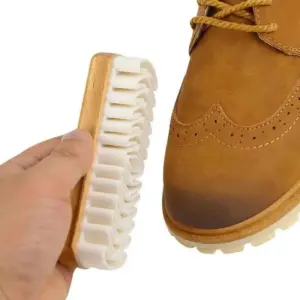 escova de camurça para sapatos