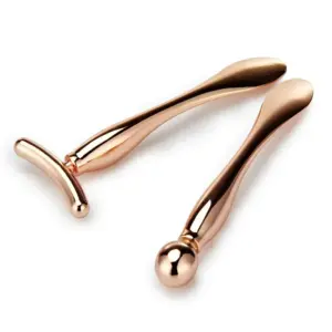 aplicador de creme para olhos dourado