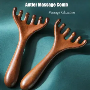 pente massageador de madeira