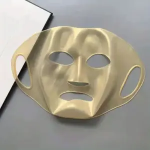 máscara de silicone facial
