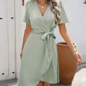 vestido mini casual decote v