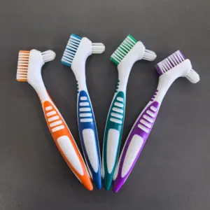 escovas de limpeza de dentaduras