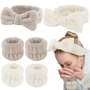 faixa de cabelo e pulseiras de microfibra