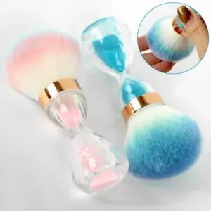 escova de poeira para unhas
