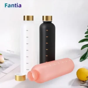 garrafa de água com marcador de tempo